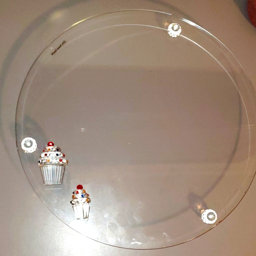 Judith Ripka 3D Swarovski Cupcakes Crystal‎ Cake Plate Crystal Prism 13"